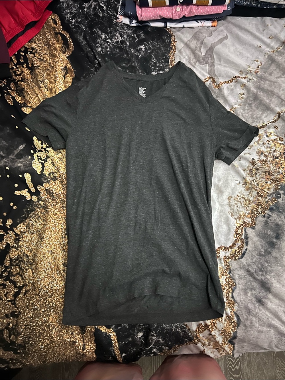 Divided Men's Dark Gray V-Neck Short Sleeve Tee